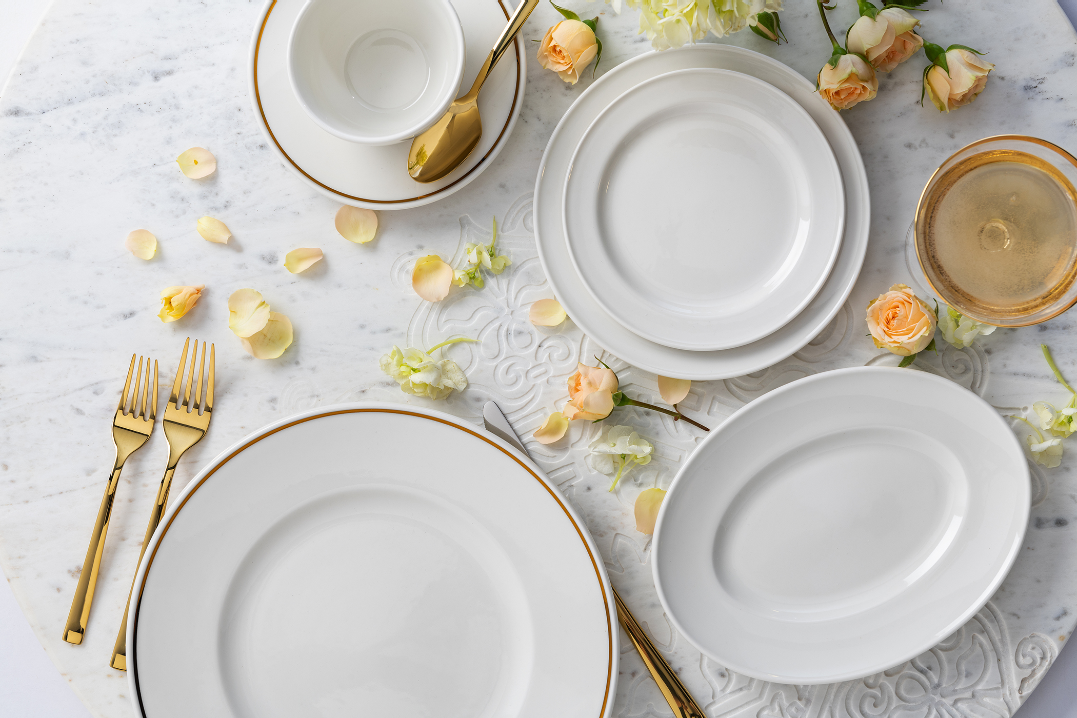 Homer Laughlin introduces “lightestever” dinnerware to suit fastpaced